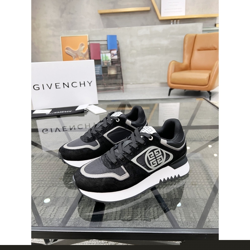 Givenchy Sneakers